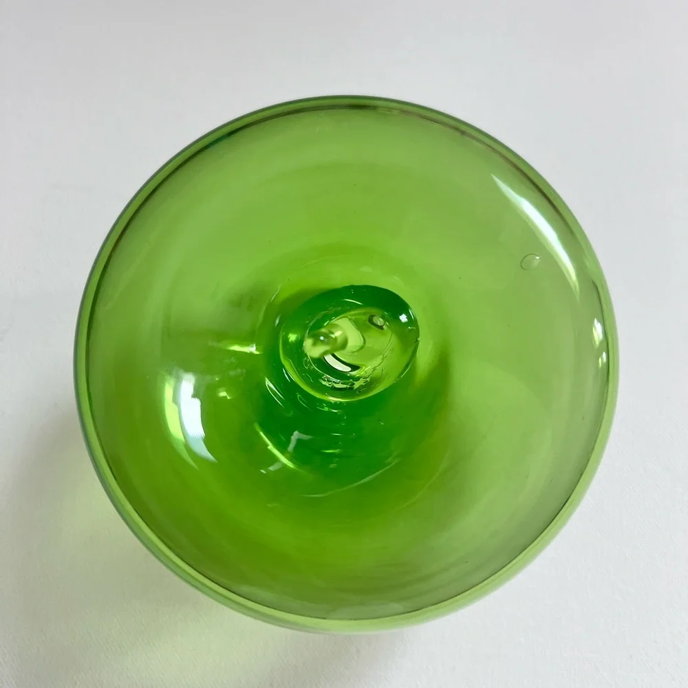 Z-Gallerie Green Glass Apple Paperweight